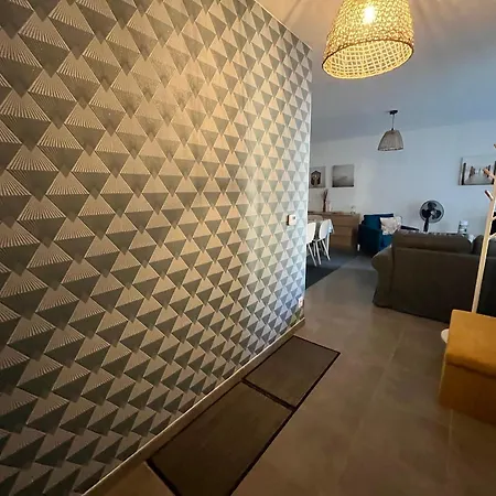 T3 à Avec Terrasse Et Parking Sécurisé - Fr-1-374-233 * Arcachon