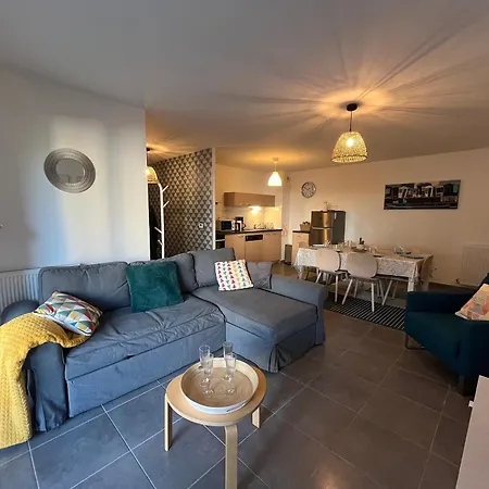 T3 à Avec Terrasse Et Parking Sécurisé - Fr-1-374-233 Arcachon