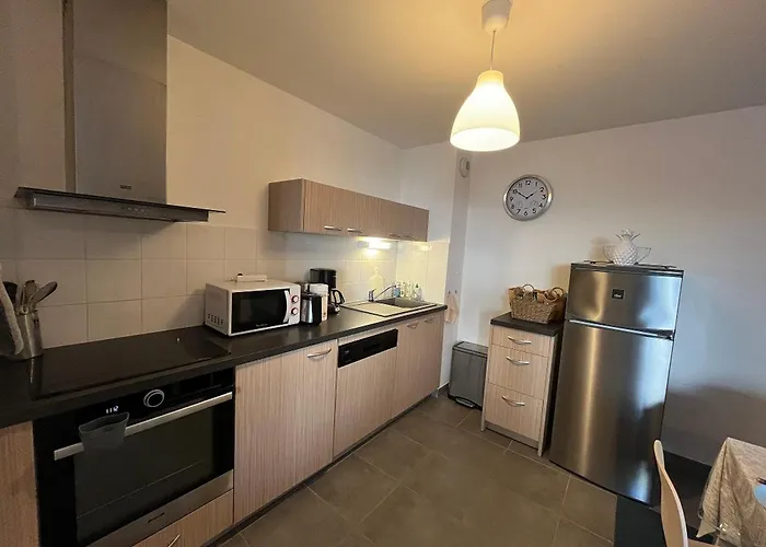 Apartamento T3 à Avec Terrasse Et Parking Sécurisé - Fr-1-374-233 Arcachón