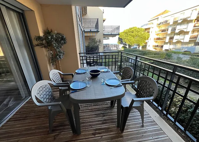 T3 A Avec Terrasse Et Parking Securise - Fr-1-374-233 *