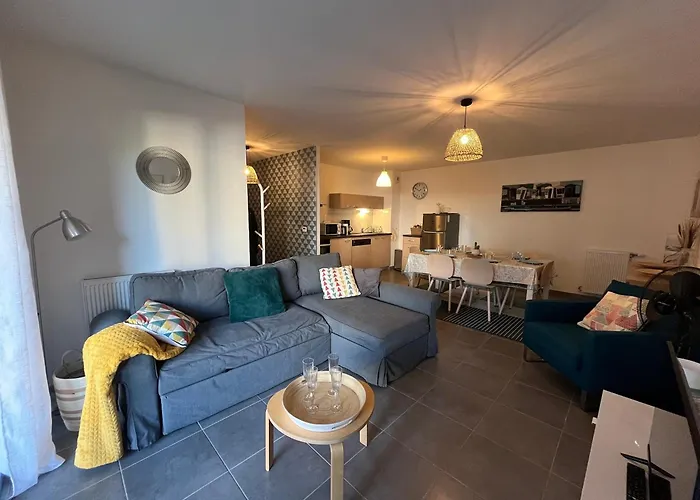 T3 A Avec Terrasse Et Parking Securise - Fr-1-374-233 아르카숑